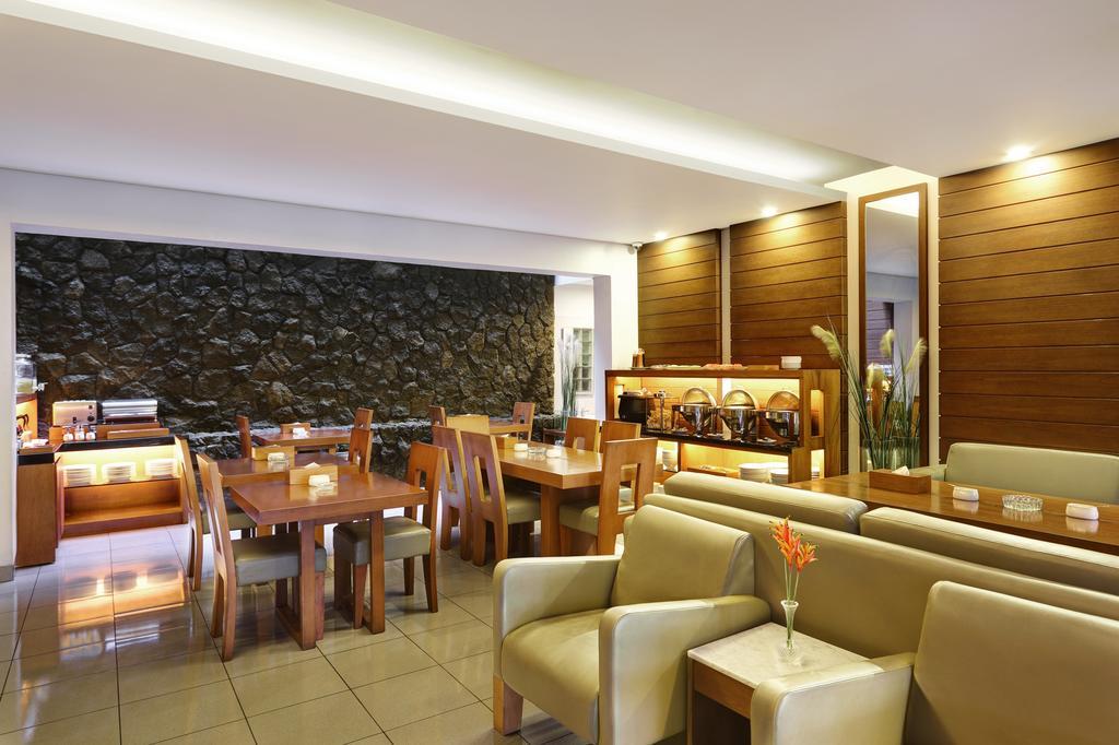 Ilos Hotel Бандунг Екстер'єр фото