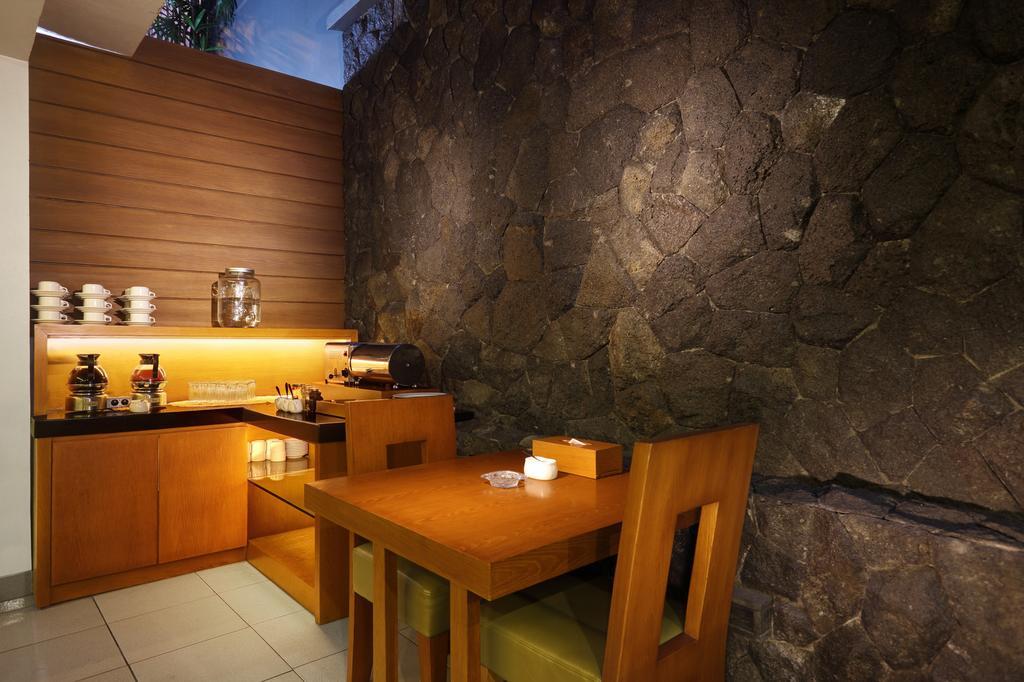 Ilos Hotel Бандунг Екстер'єр фото